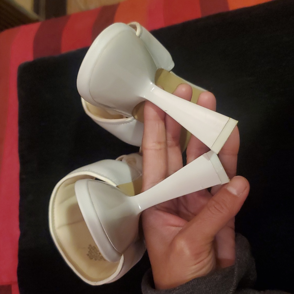 Marc Fisher Cream Women's Mules - Picture 8 of 10